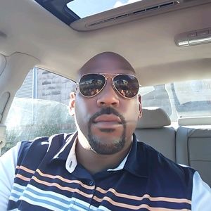 Meet your Posher, Phillip